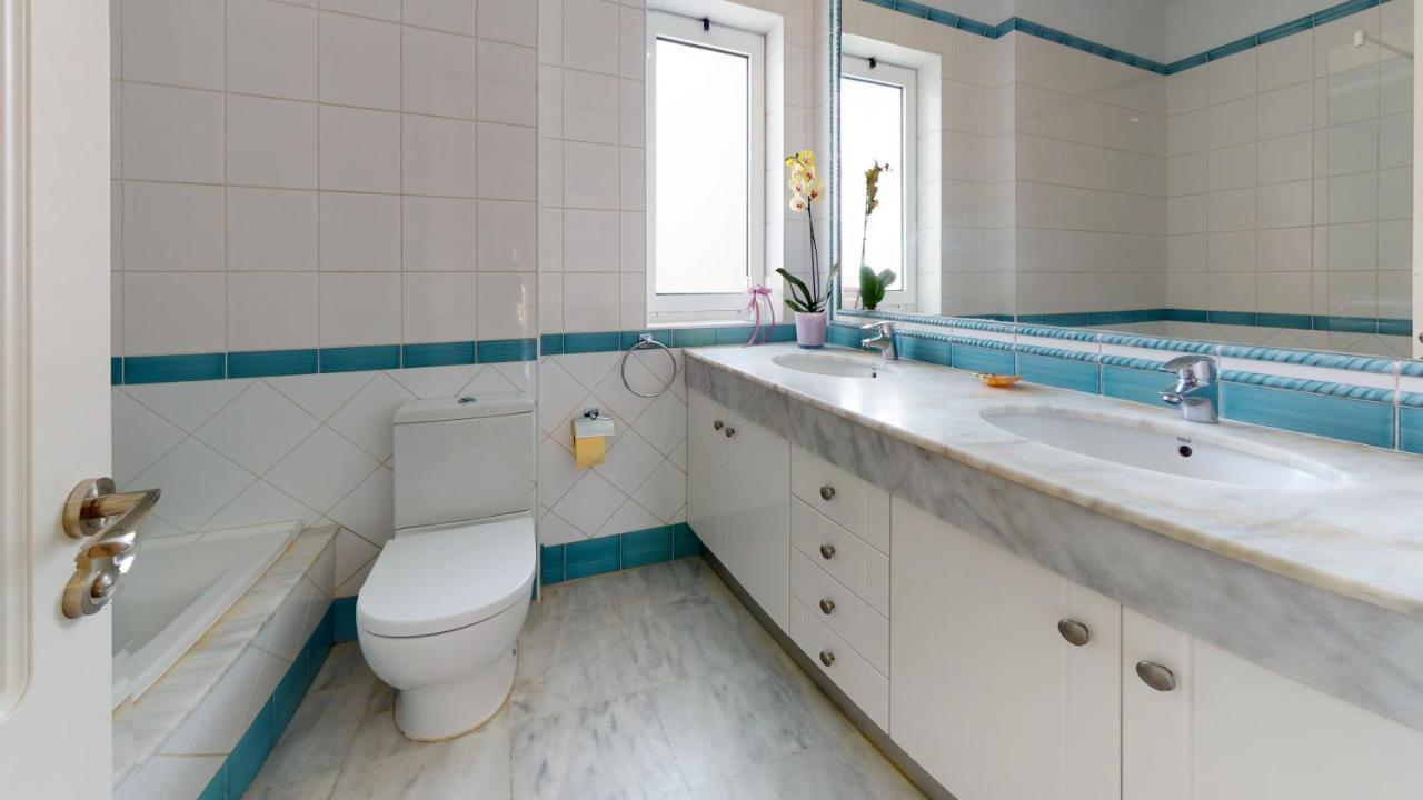 Charmante Wohnung Direkt Am Meer, Kostenloses Wlan 莫甘海滩 外观 照片